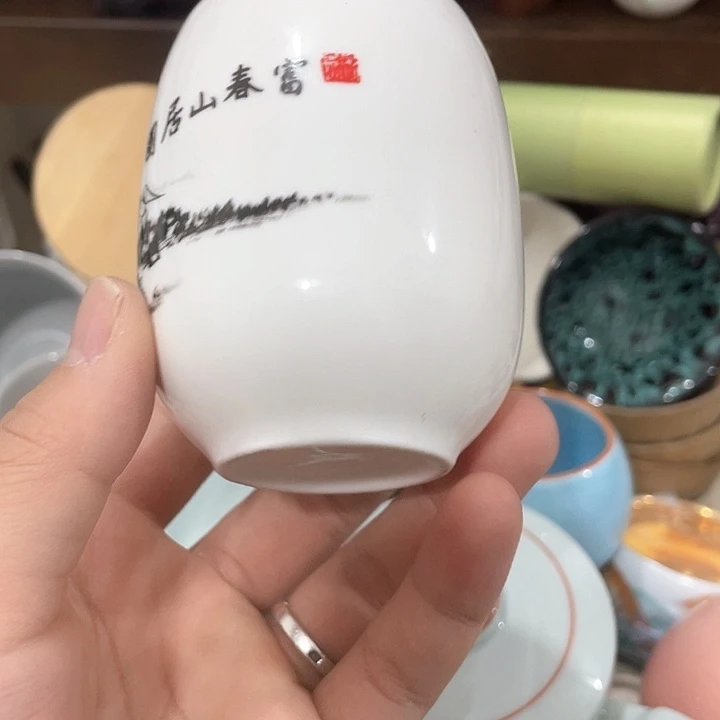 陶瓷茶具全部清清完回家过年