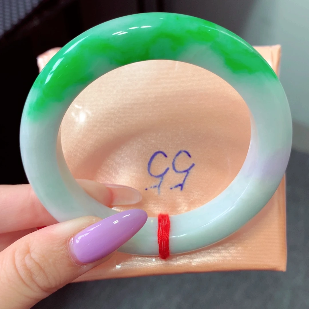 翡翠未镶嵌手镯翡翠