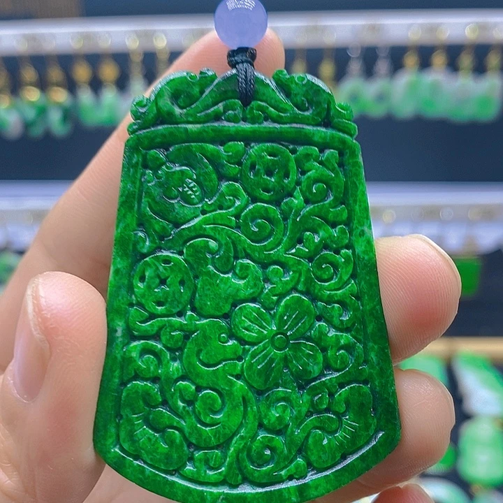 翡翠未镶嵌吊坠(赠链)吊坠