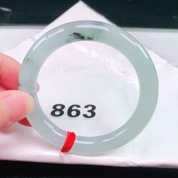 翡翠未镶嵌手镯（圆镯）863