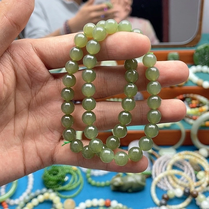 手链未镶嵌和田玉多样性发其一