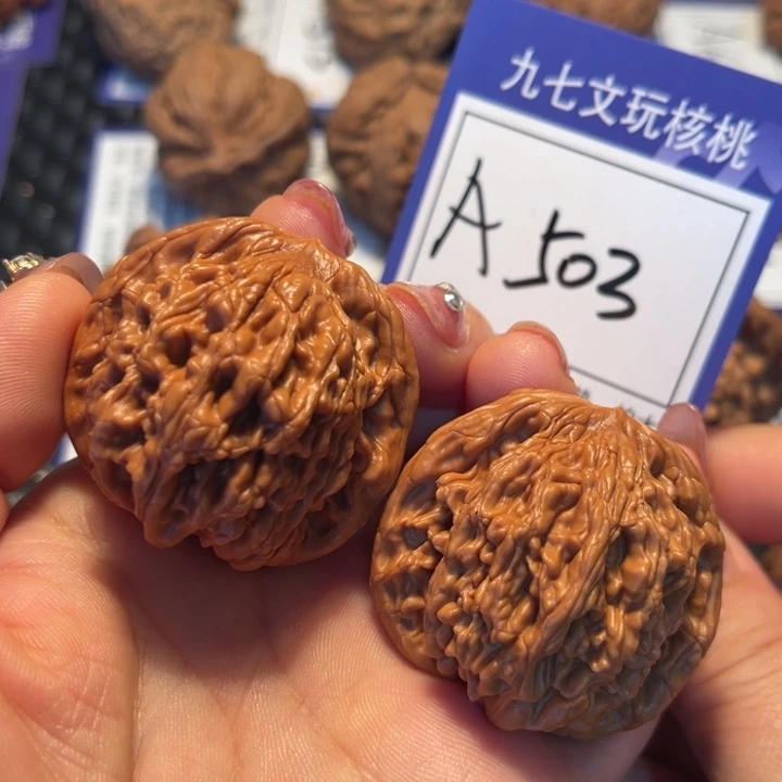 把件桃核41虎头A503