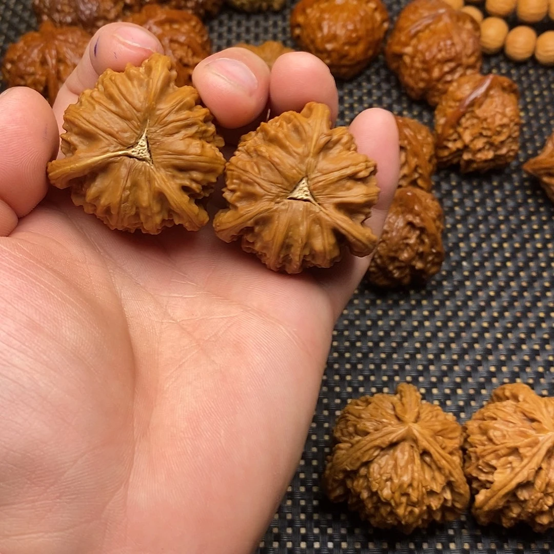 深***年桃核吊坠拼接三棱炸炸炸炸炸炸
