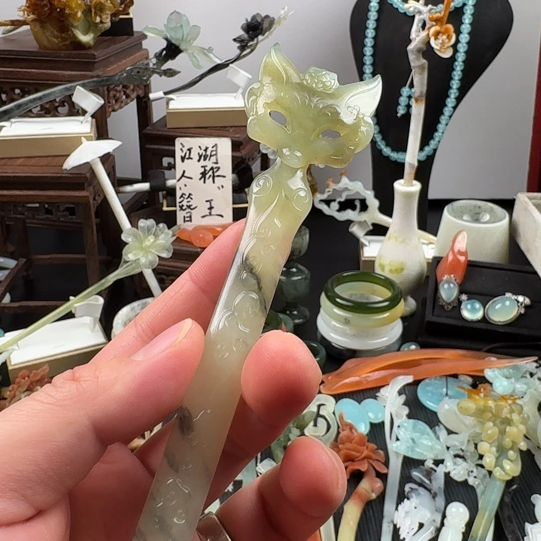 蛇纹石玉未镶嵌发饰