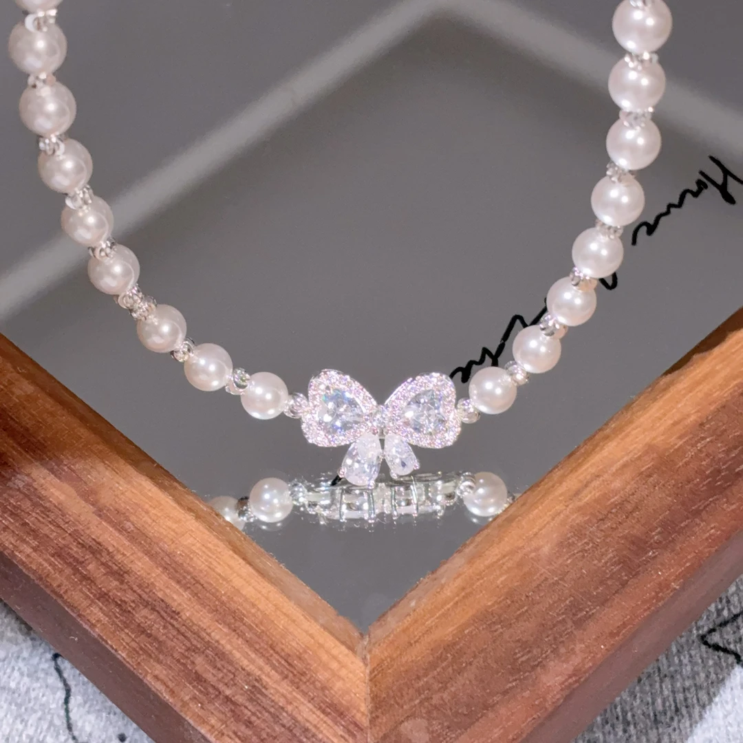 铜合金仿珍珠项链 新款超闪甜蜜蝴蝶结珠珠项链颈链 HDJ6