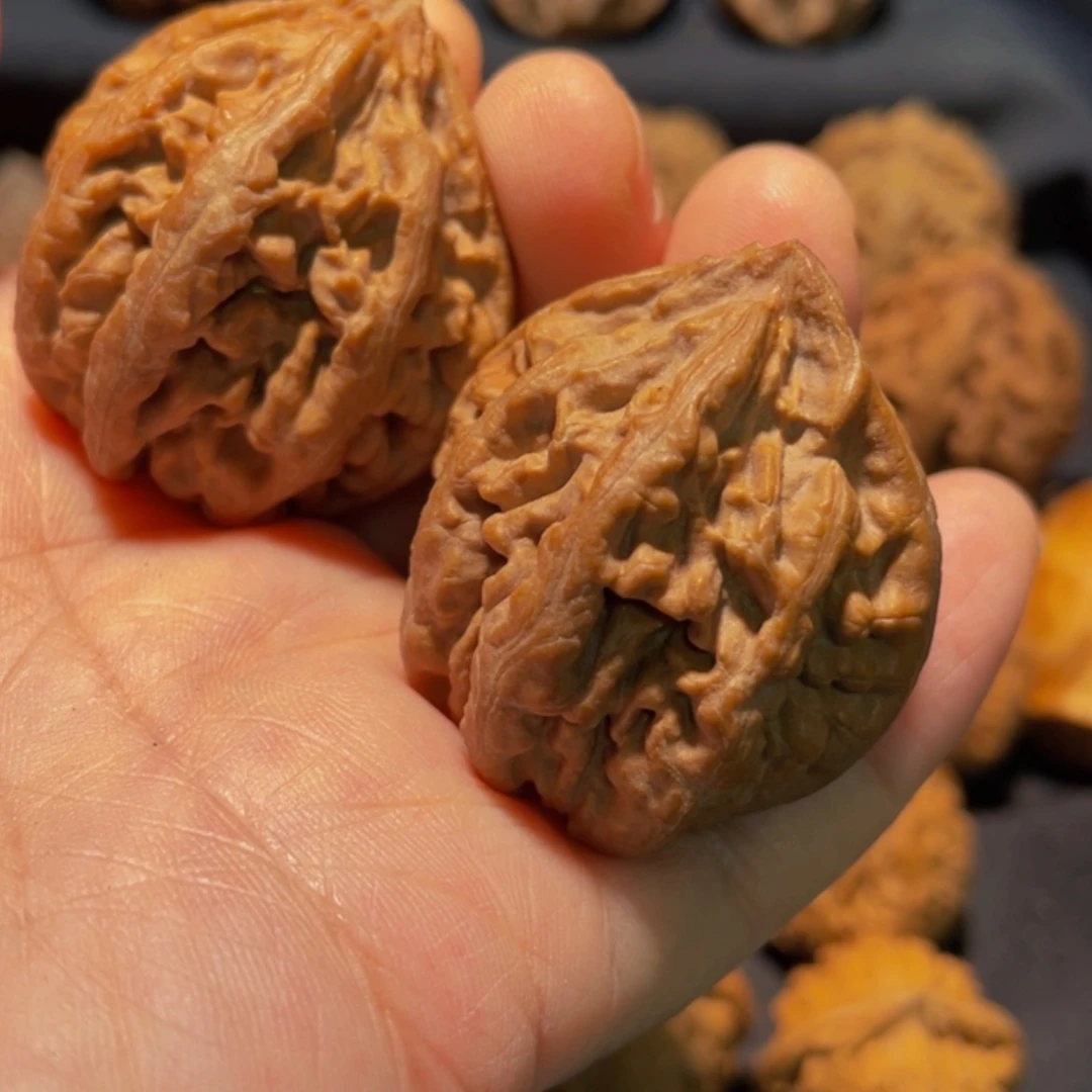 【闪购商品】吊坠文玩核桃M****e东北楸子4