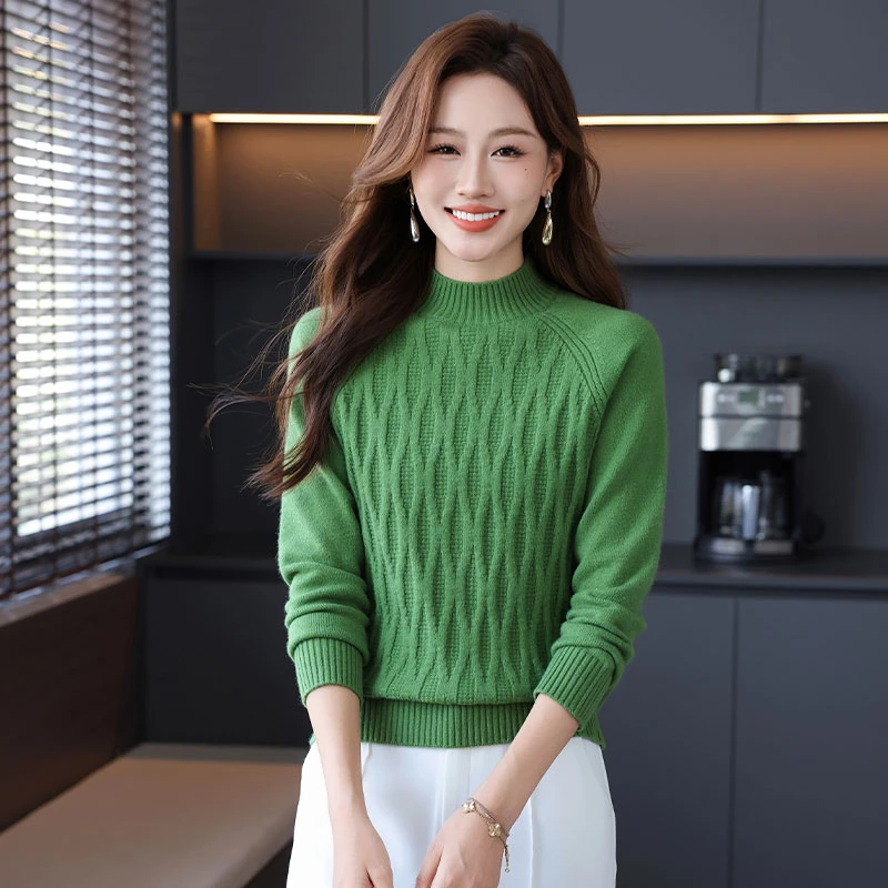 2025年冬季新款女装半高领时尚洋气款宽松显瘦百搭套头纯色上衣