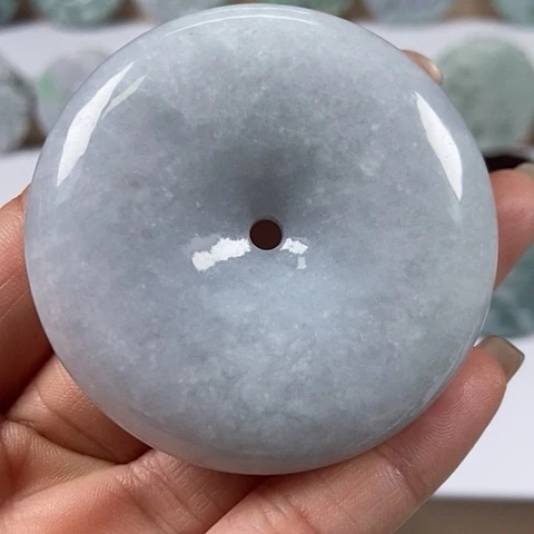 翡翠颈饰未镶嵌大平安扣福利