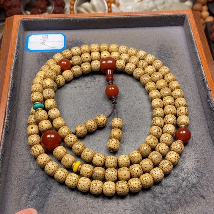 星月菩提吊坠菩提