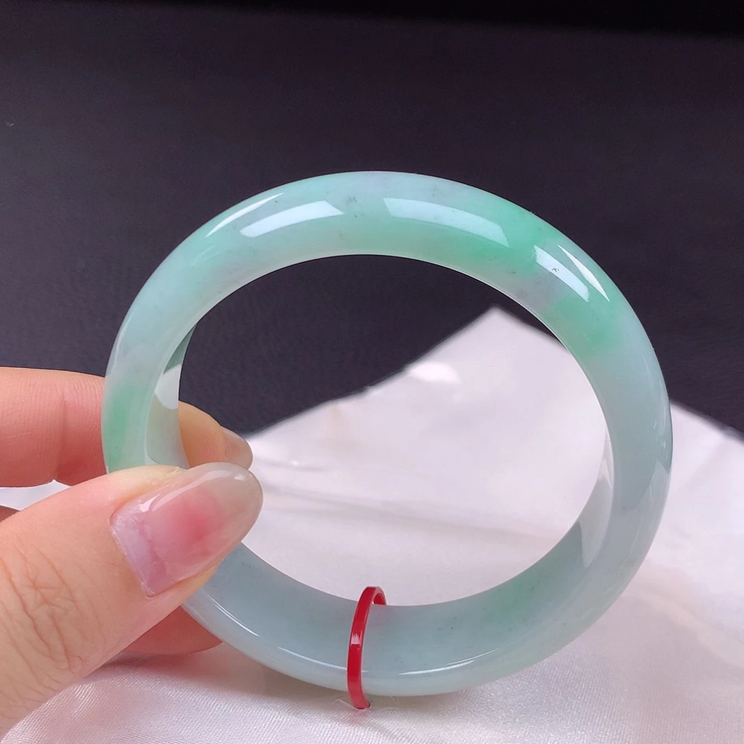 翡翠手镯未镶嵌58圈口439003