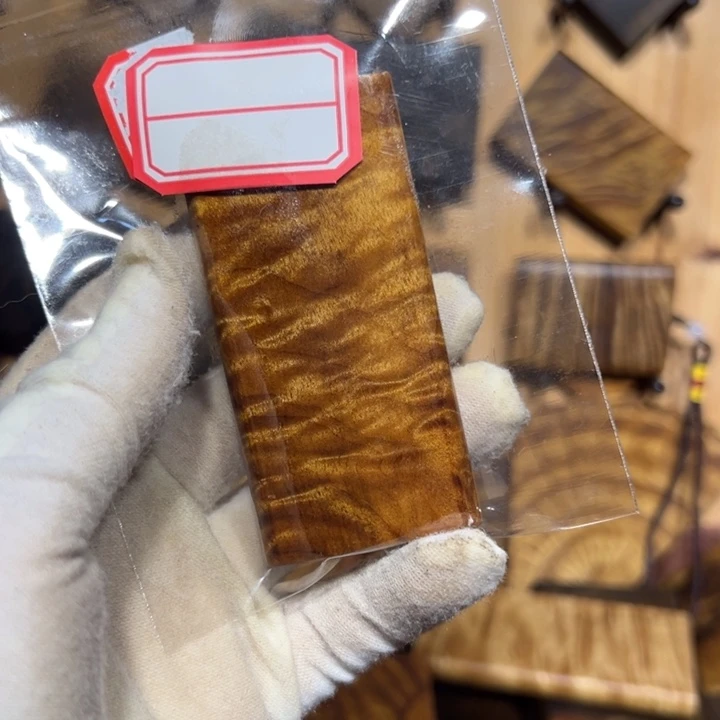 金丝楠木小叶桢楠无事牌