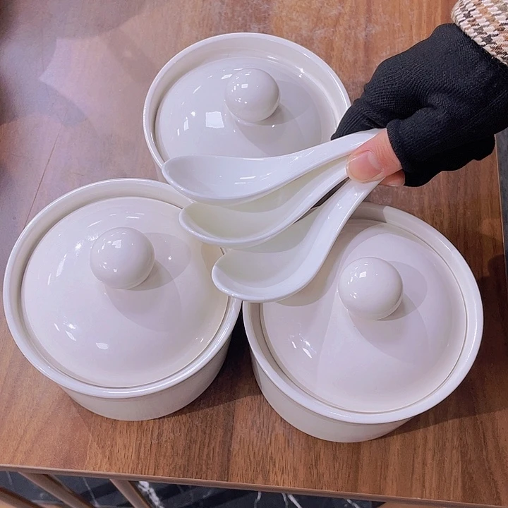 白瓷餐盘餐盘餐盘