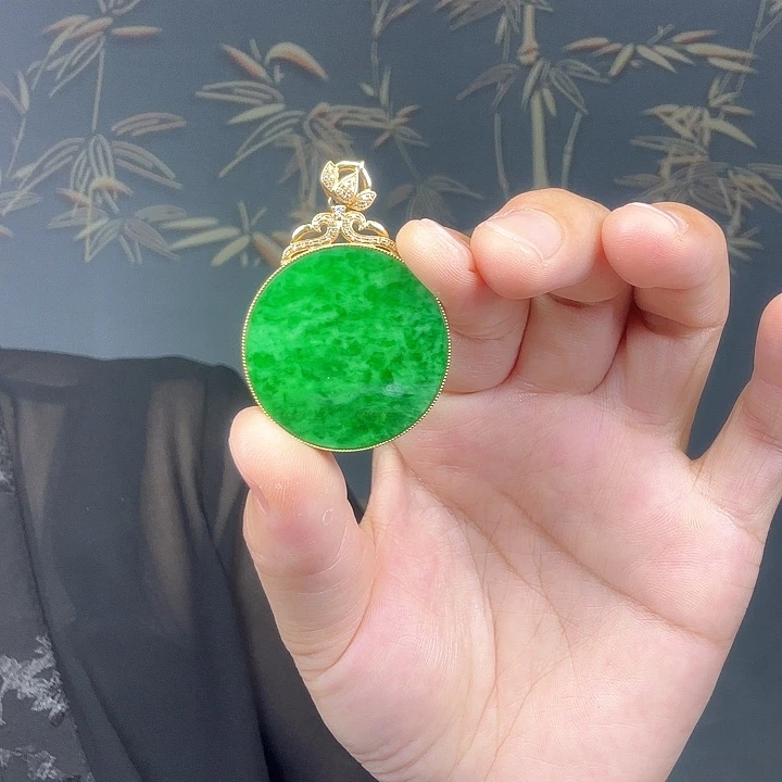 翡翠18K金镶嵌吊坠(不含链)
