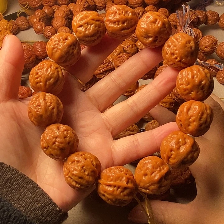 手串文玩核桃龙骨