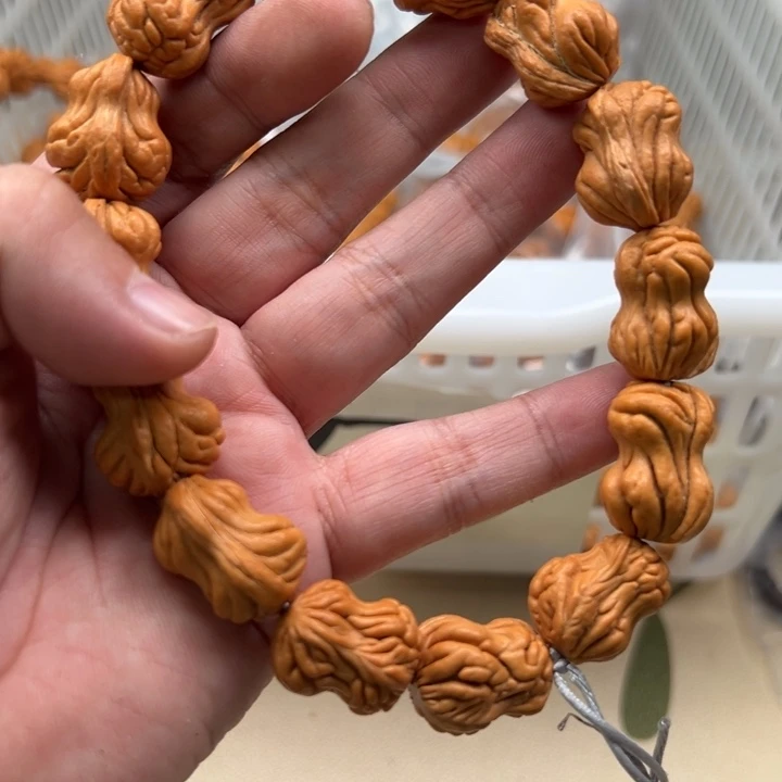 吊坠白玉菩提黄色155