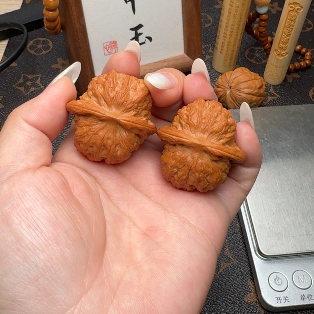 文玩核桃把件37血麒麟G034