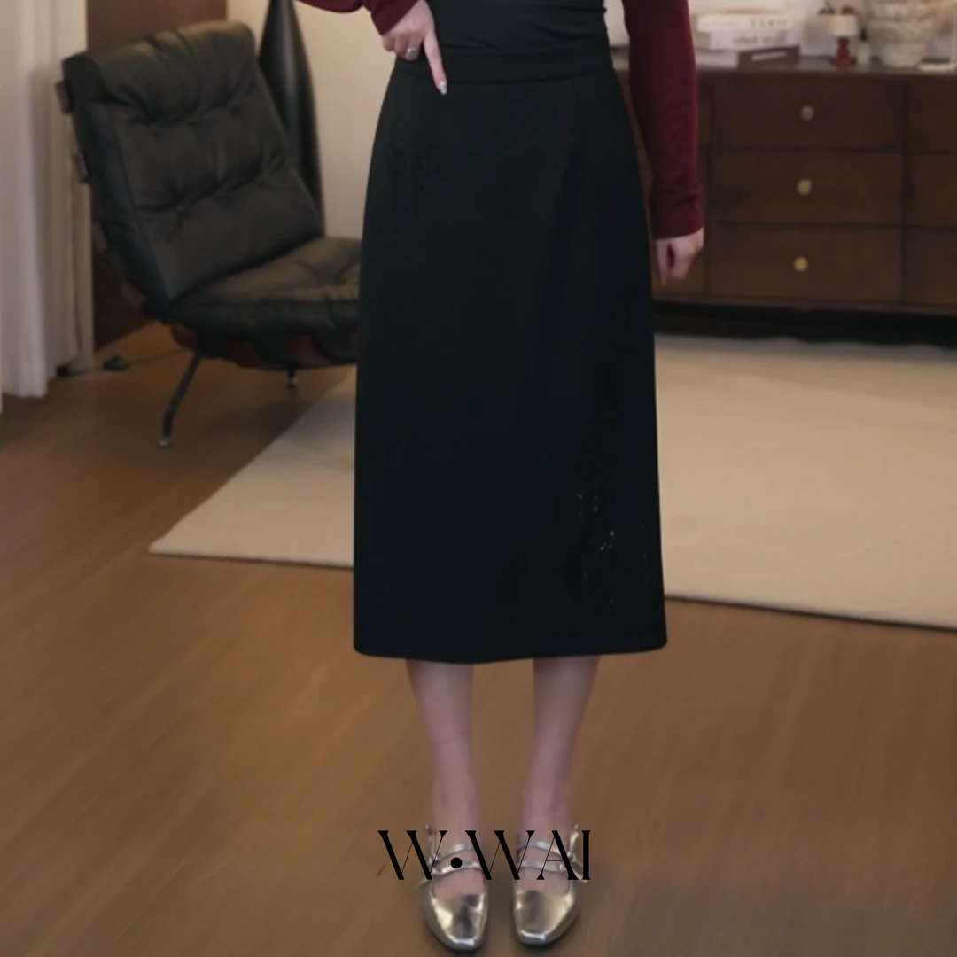 【烟花】显瘦亮片烟花绣百搭半裙 25S184