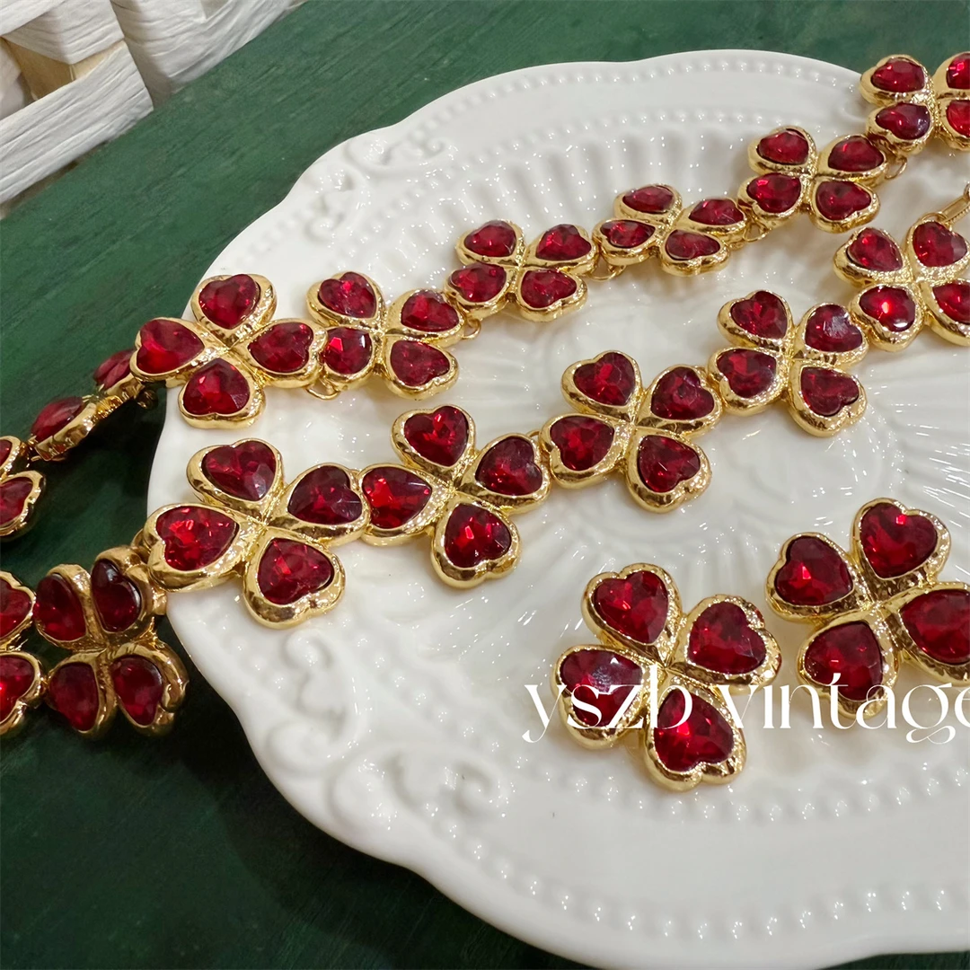 合金仿水晶耳饰 复古中古风气质轻奢红色爱心四叶草耳钉耳夹项链