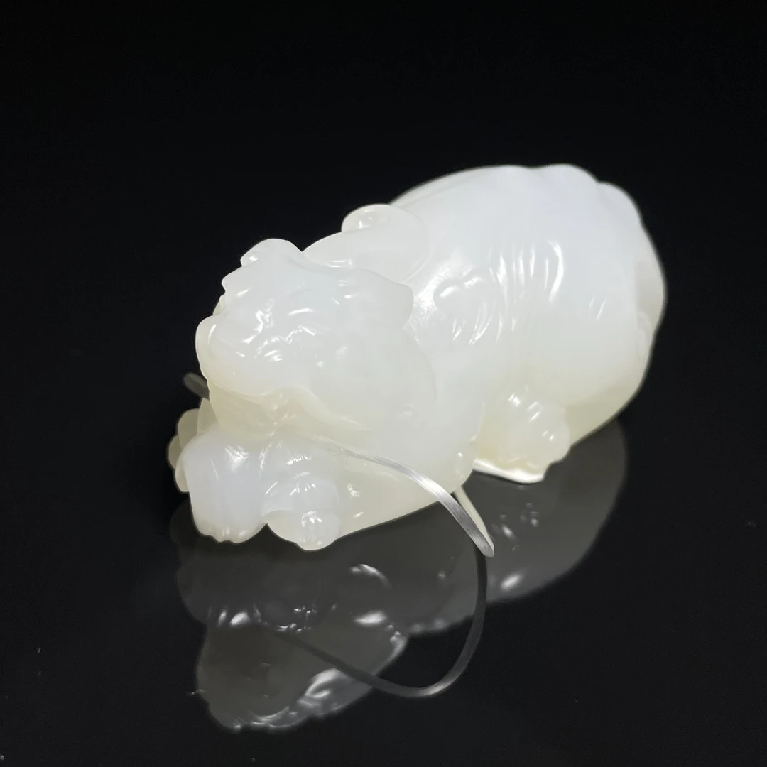 【蛮石】和田玉貔貅吊坠挂件约卡46.7*26.2*21.2mm M2-142