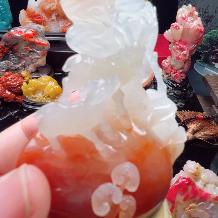 寿山石打**客结晶高山洞
