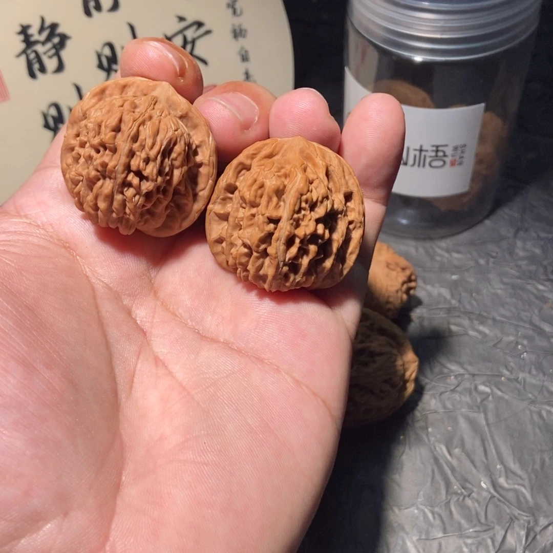 核桃把件全品38四座楼