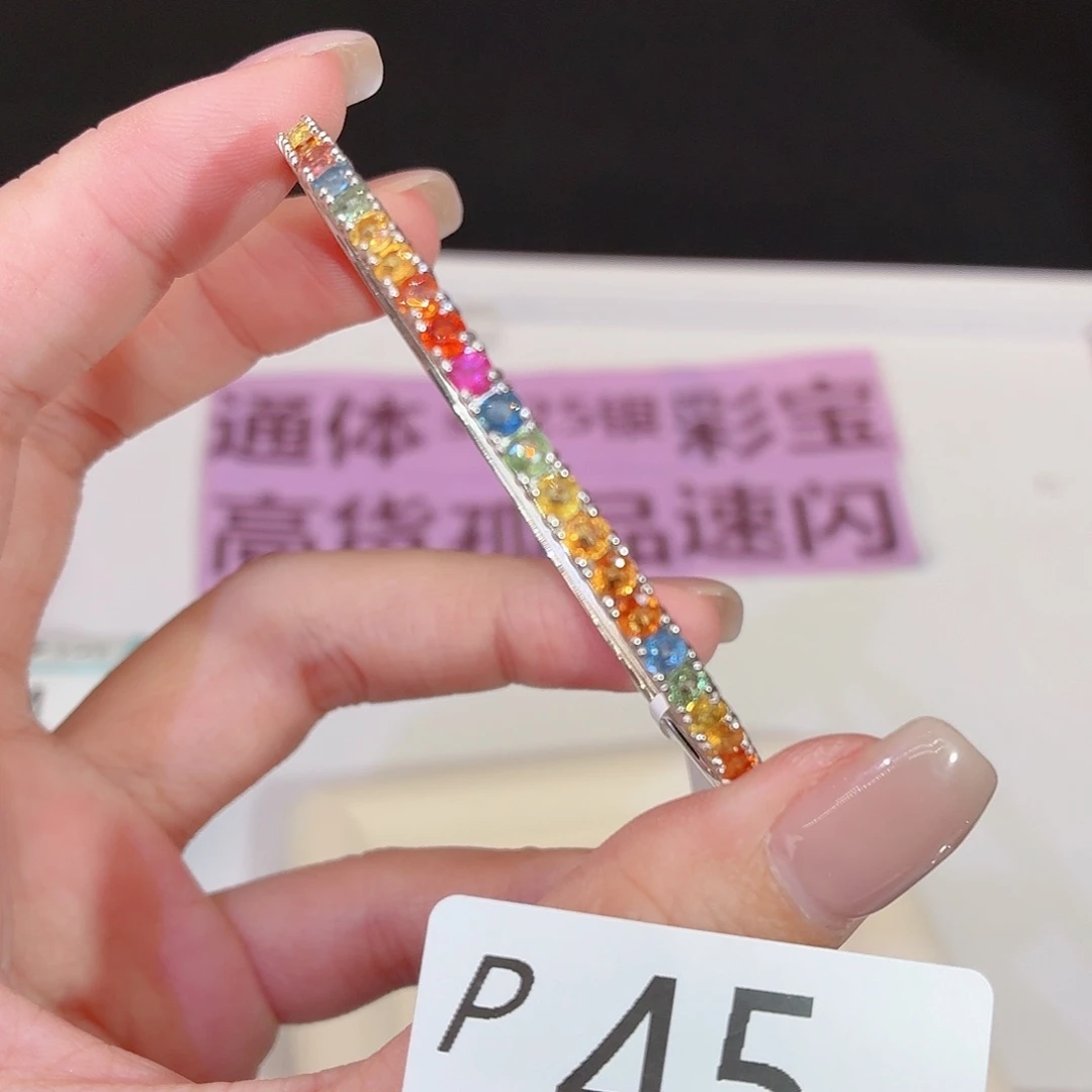 银S925镶嵌手镯蓝宝石