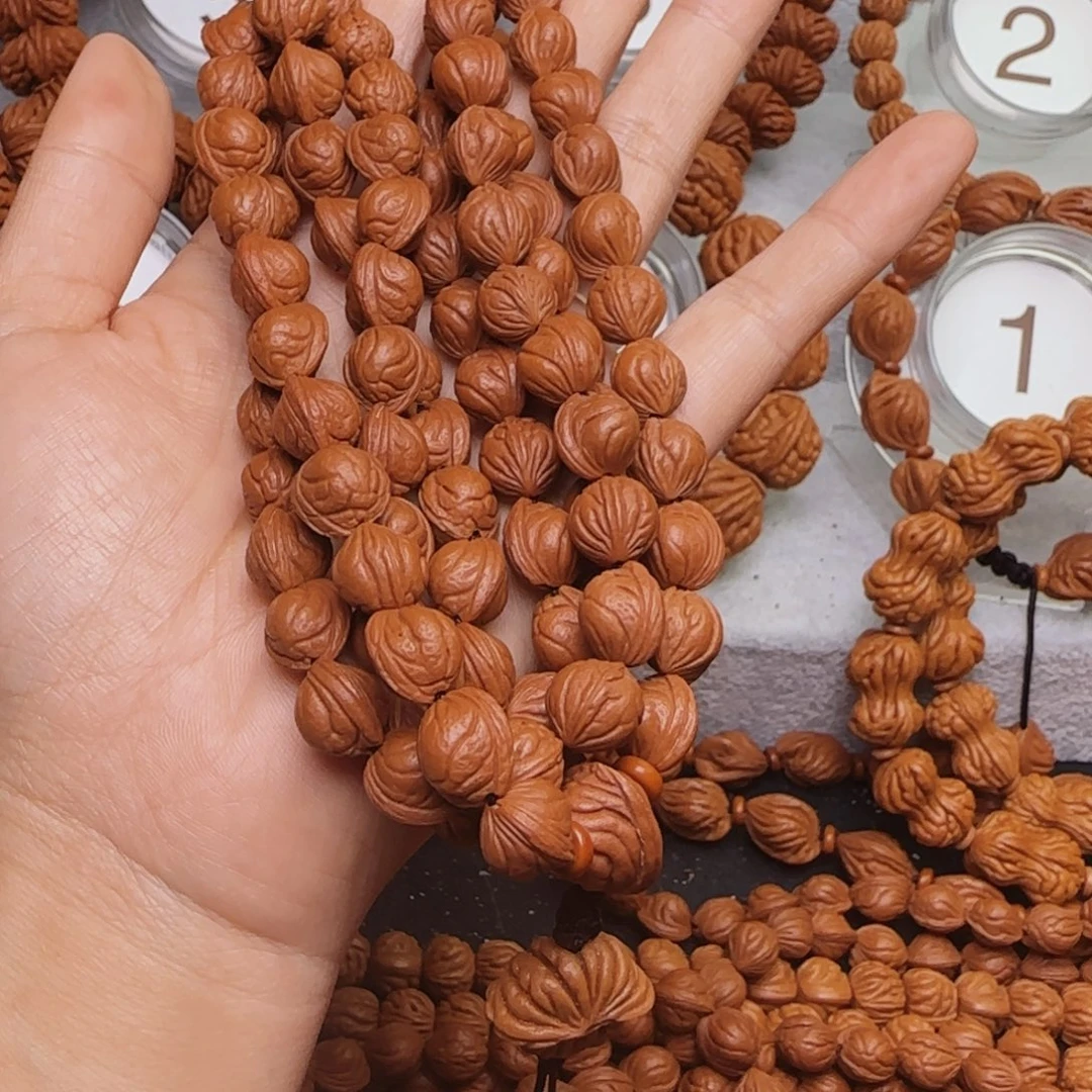 郭***帅手串桃核龙纹桃核