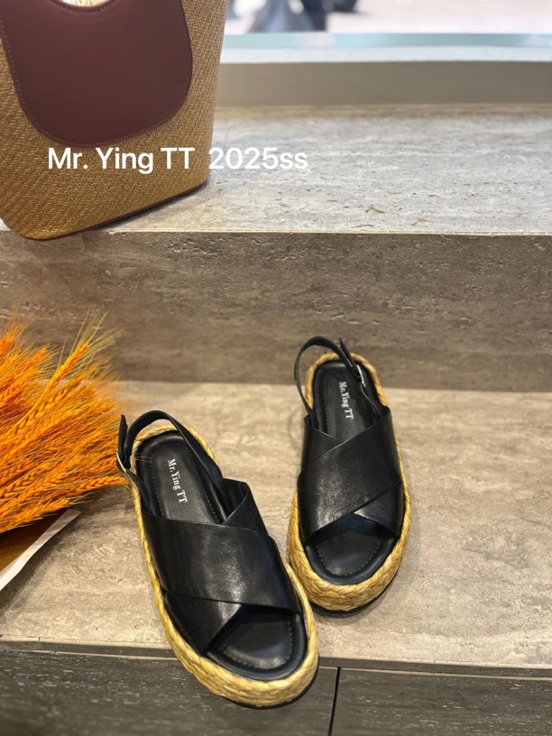 平跟休闲平底鞋子草编磨砂外穿凉鞋时装凉鞋水染皮钩编