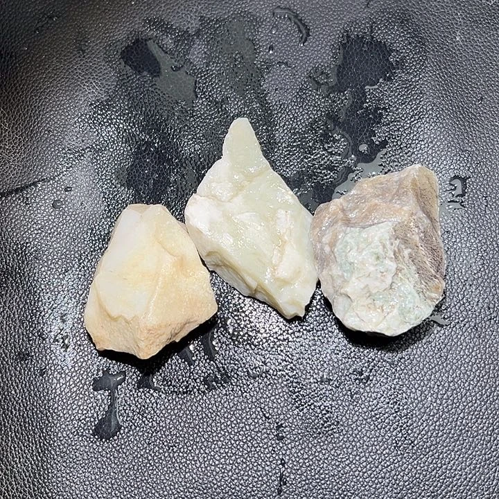和田玉（糖玉）未镶嵌珠宝奇石