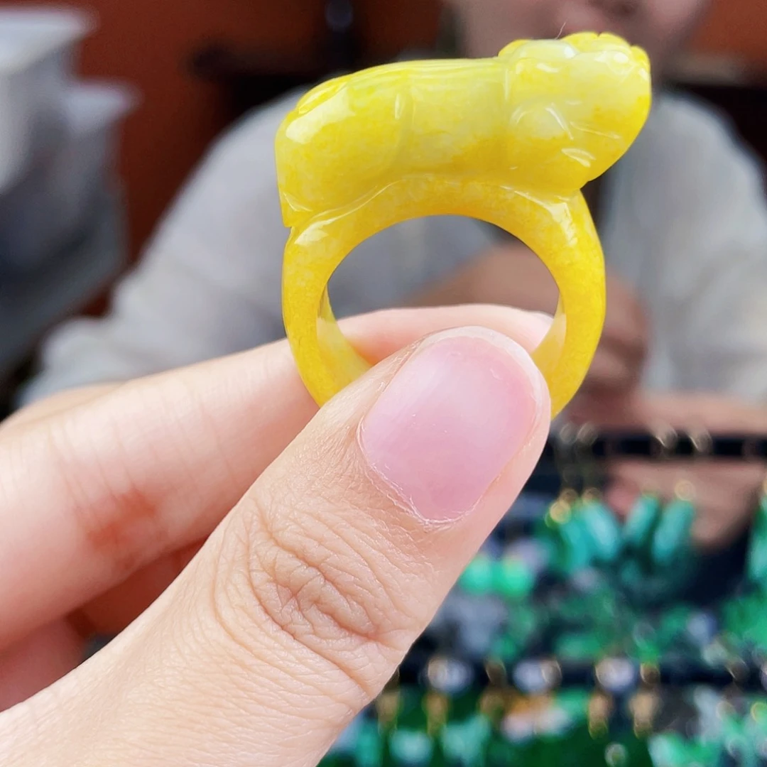 翡翠戒指未镶嵌饰品