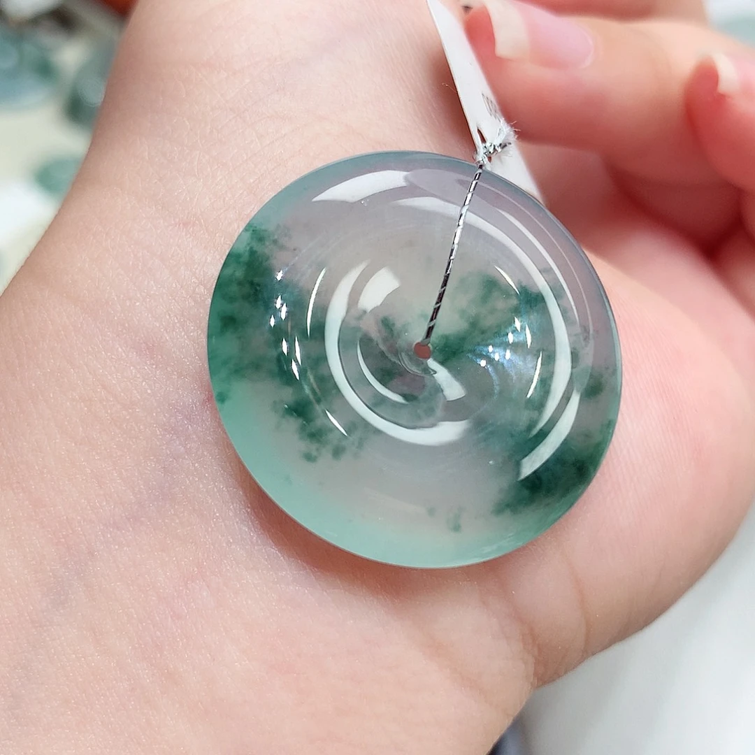 翡翠未镶嵌颈饰翡翠62，28.5/5.7