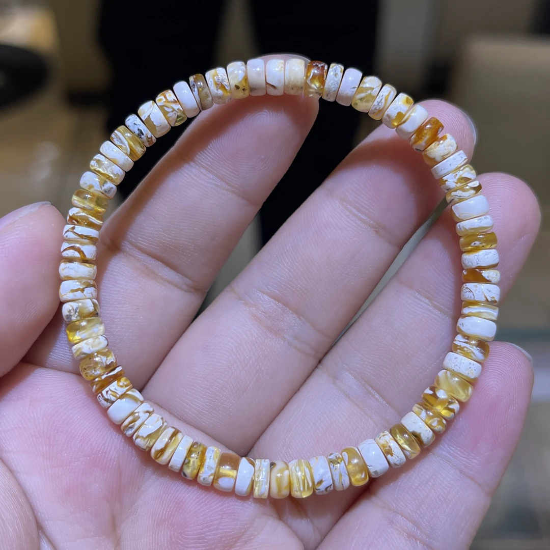 5金磁白拉丝蜜蜡药片手串