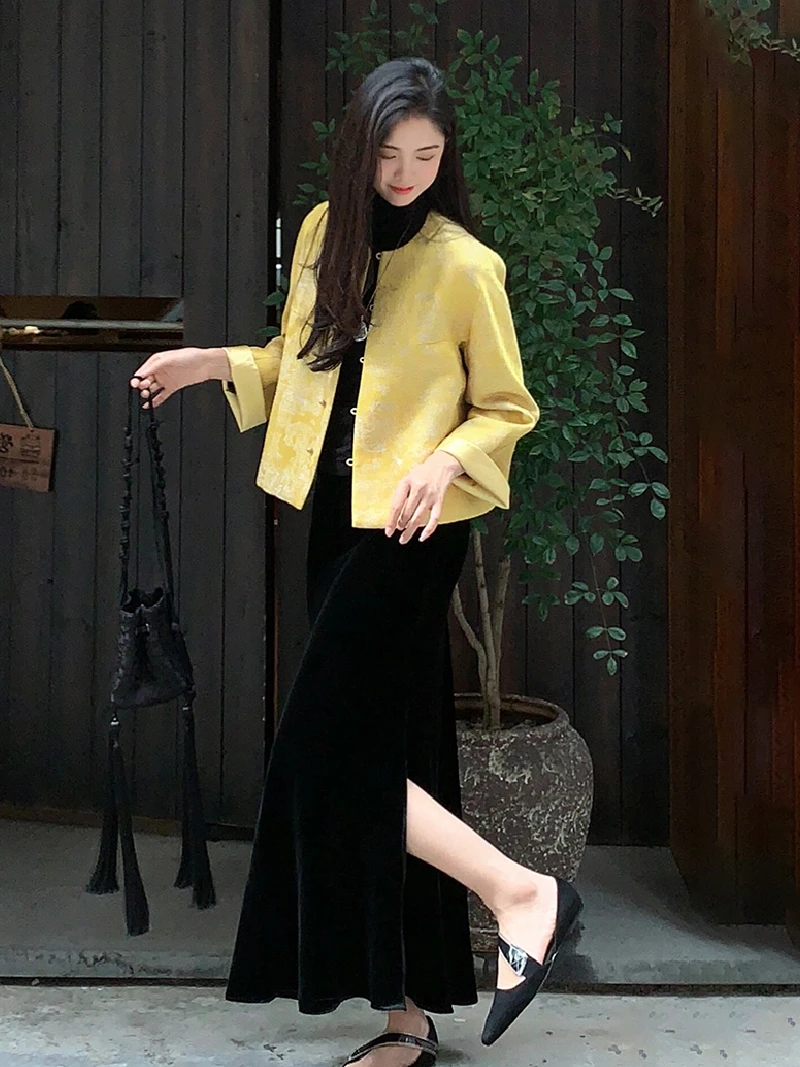 今年流行时尚新中式唐装盘扣黄色唐装女款爆款2025新款