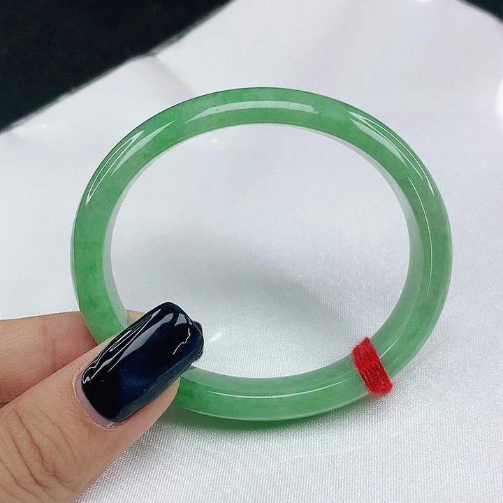 翡翠手镯未镶嵌圈54，5010