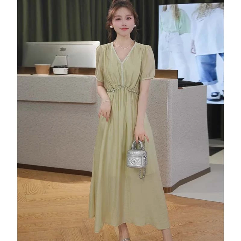 【黄绿色/白色】【有里布】时尚休闲风V领连衣裙女2025夏季长裙D2131