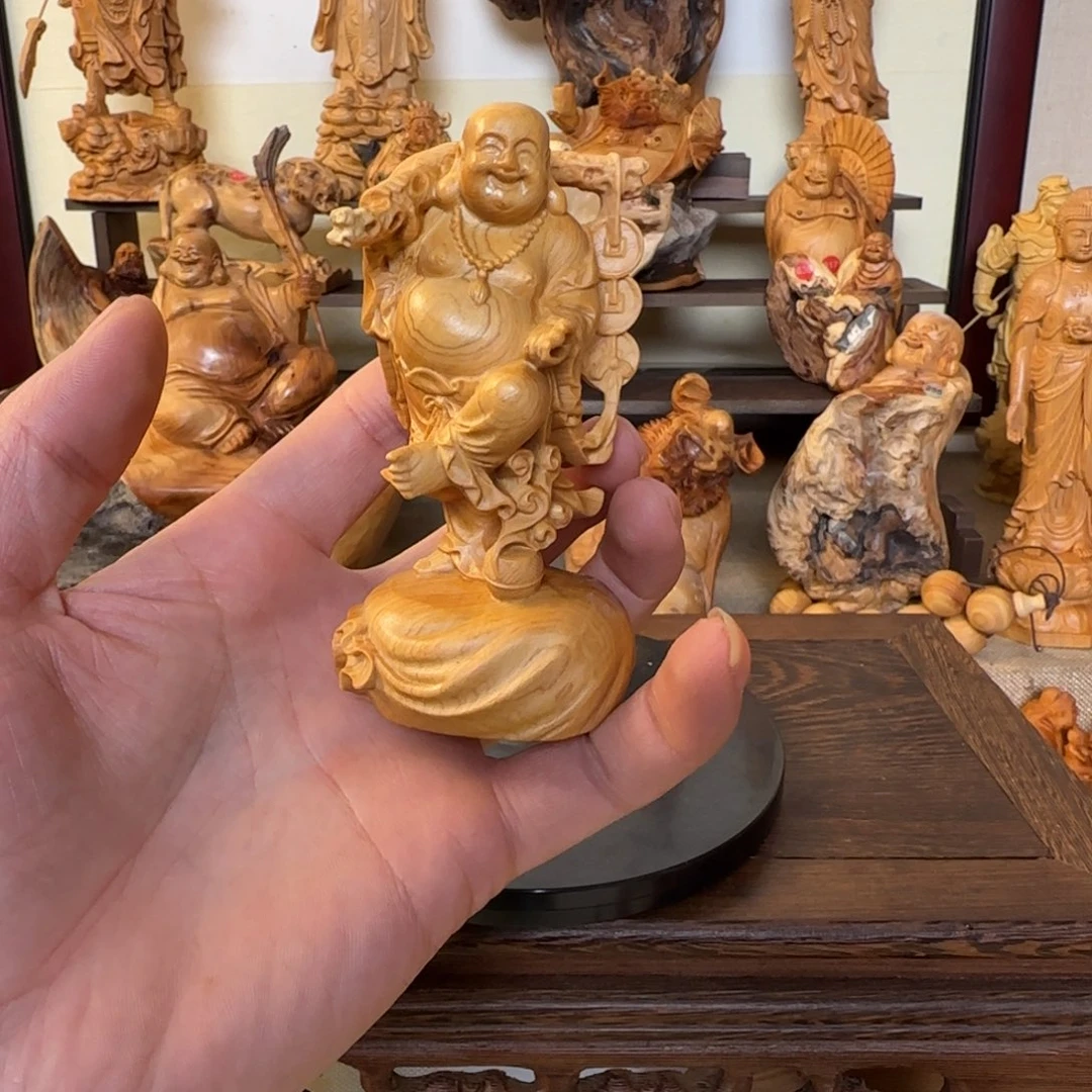 崖柏小木匠艺雕一物一拍