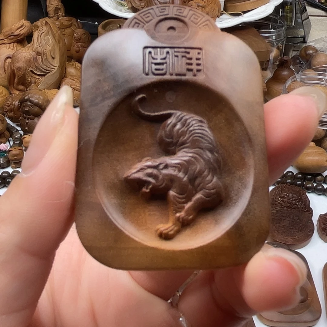 檀香木无事牌老虎牌