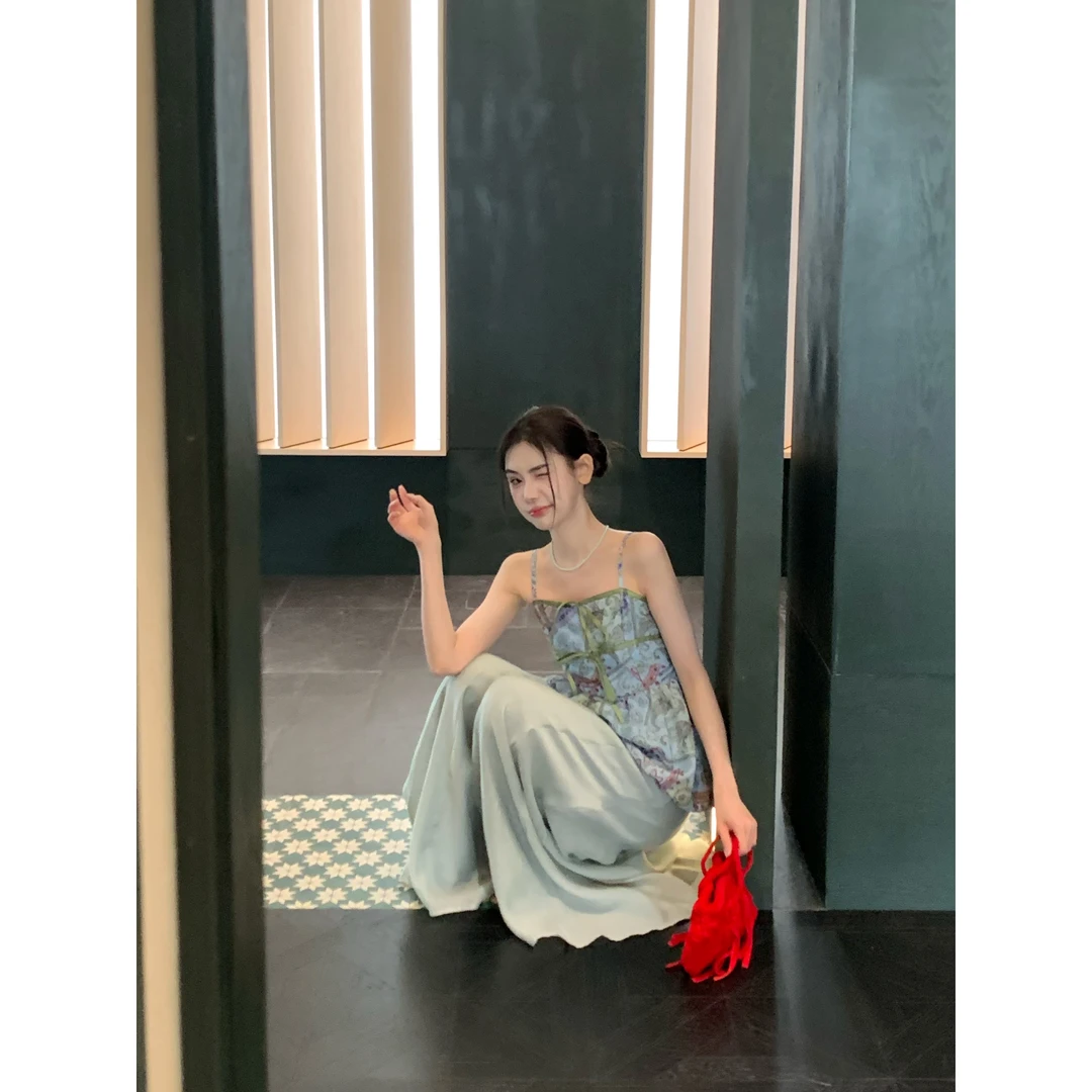 赵小小【花野序曲】韩版修身重工刺绣度假风百搭花吊带上衣28308