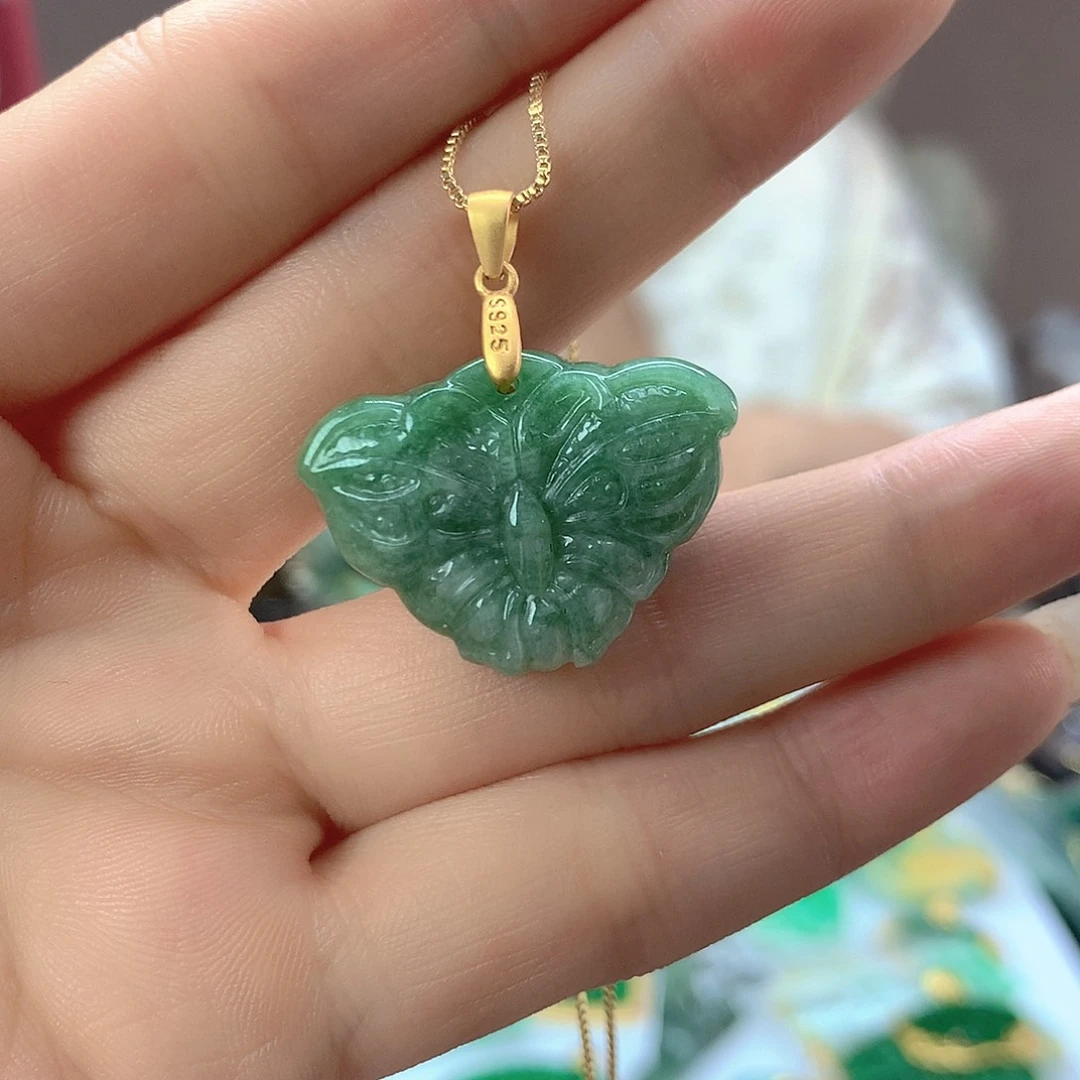 翡翠银S925镶嵌颈饰翡翠