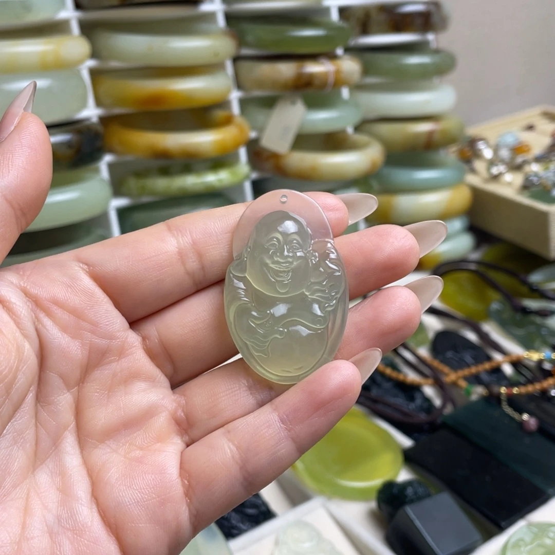 丹***丹蛇纹石玉未镶嵌挂坠