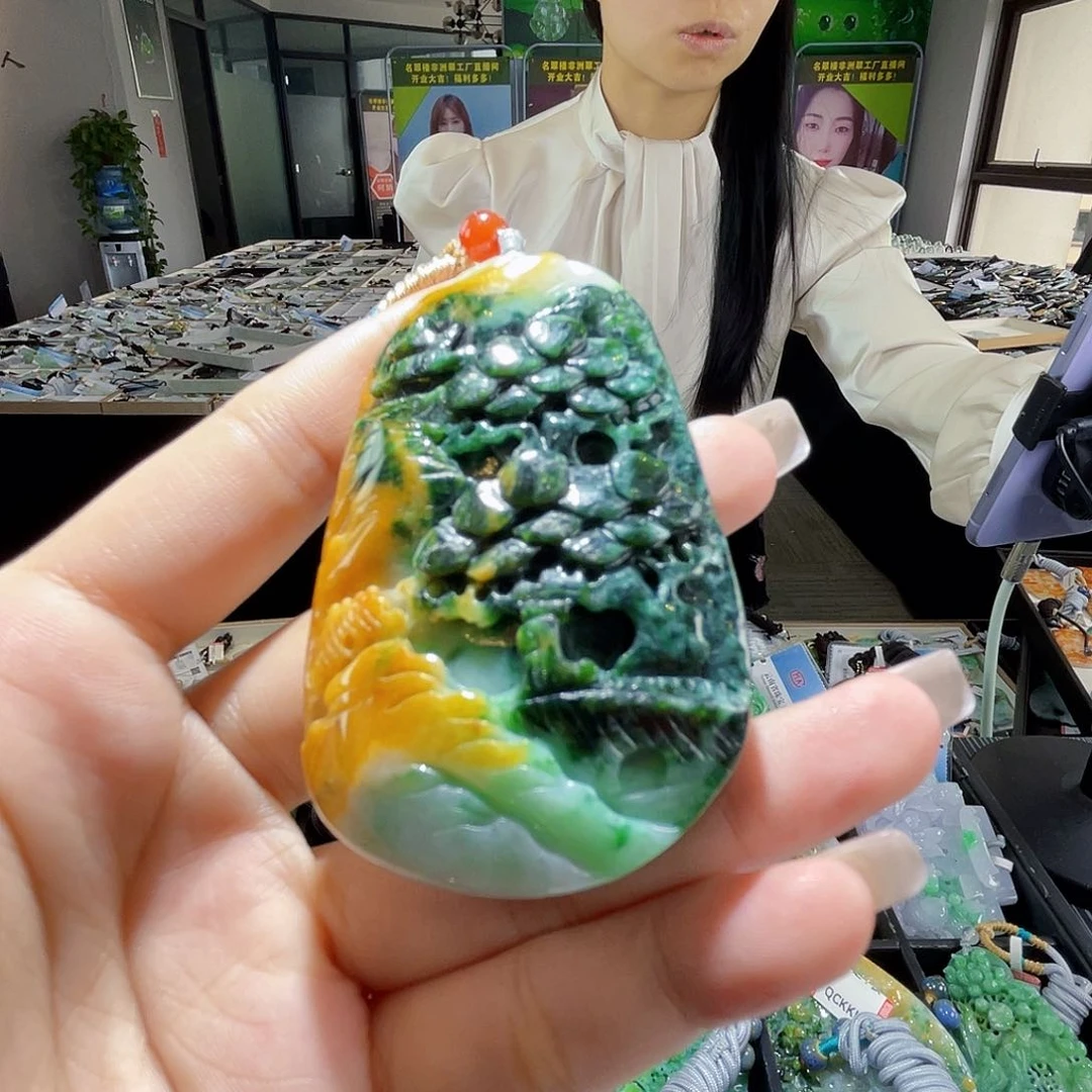 颈饰未镶嵌翡翠一