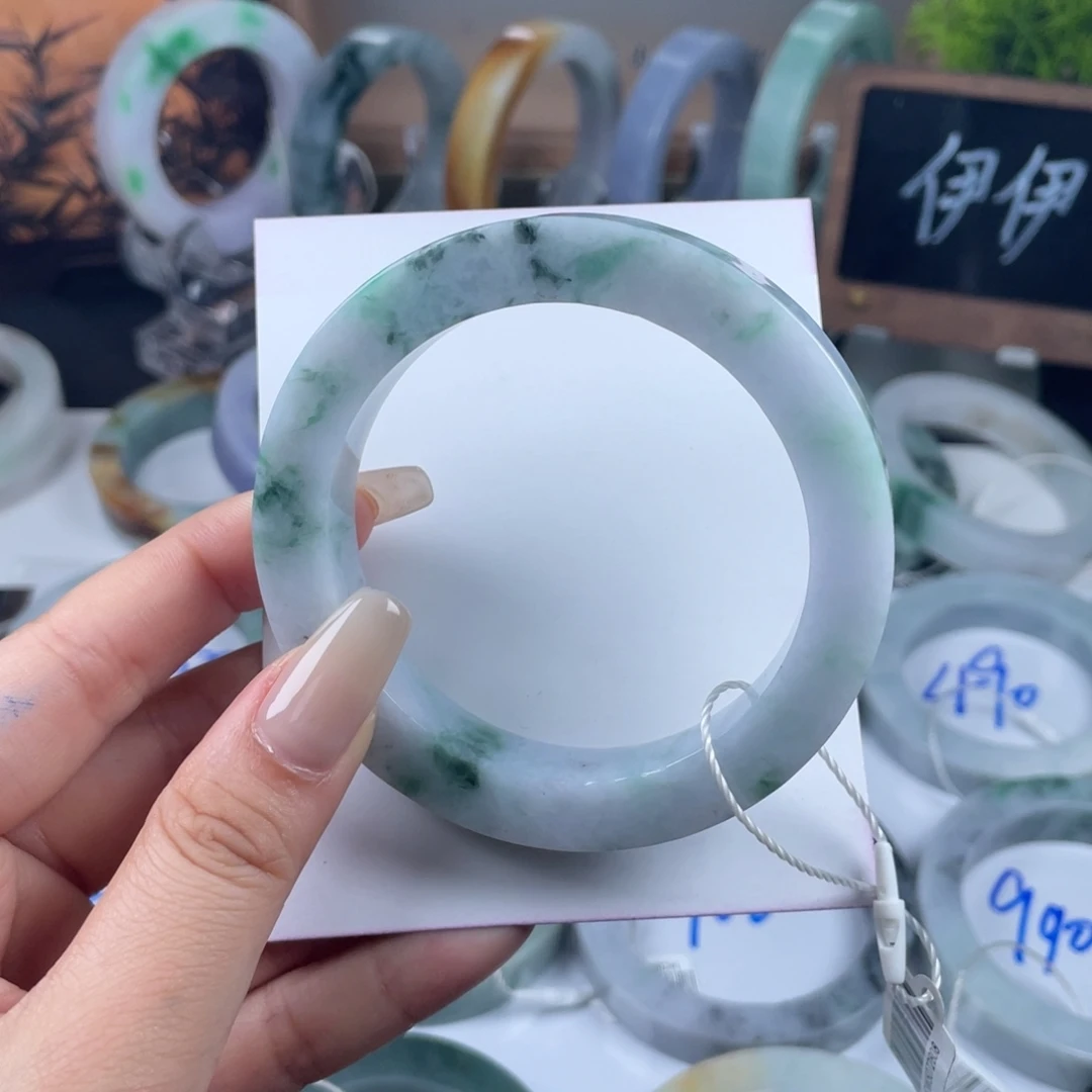 定制翡翠未镶嵌翡翠手镯基地质检发货