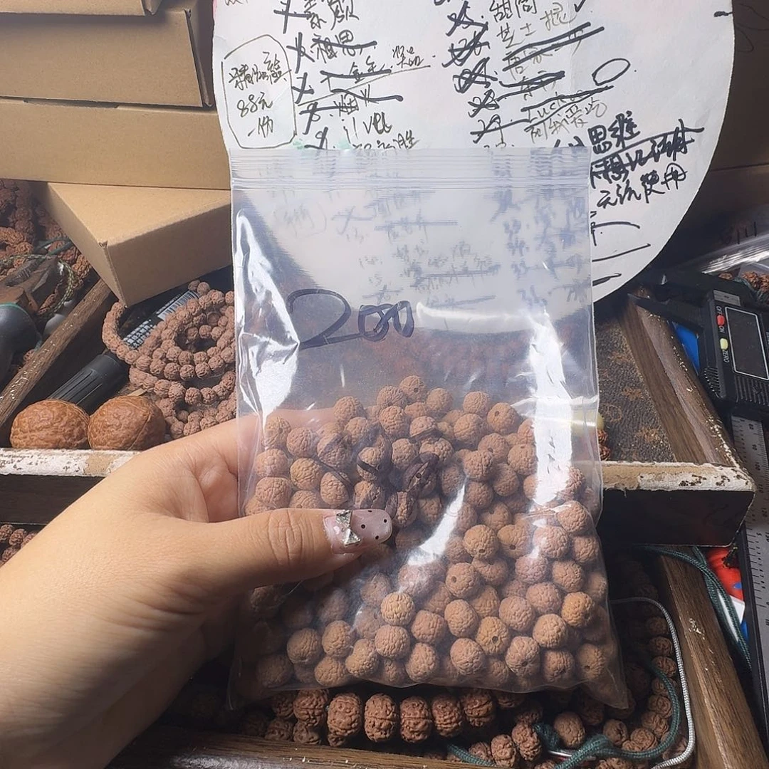 雷***吊坠金刚菩提200颗不挑有瑕疵