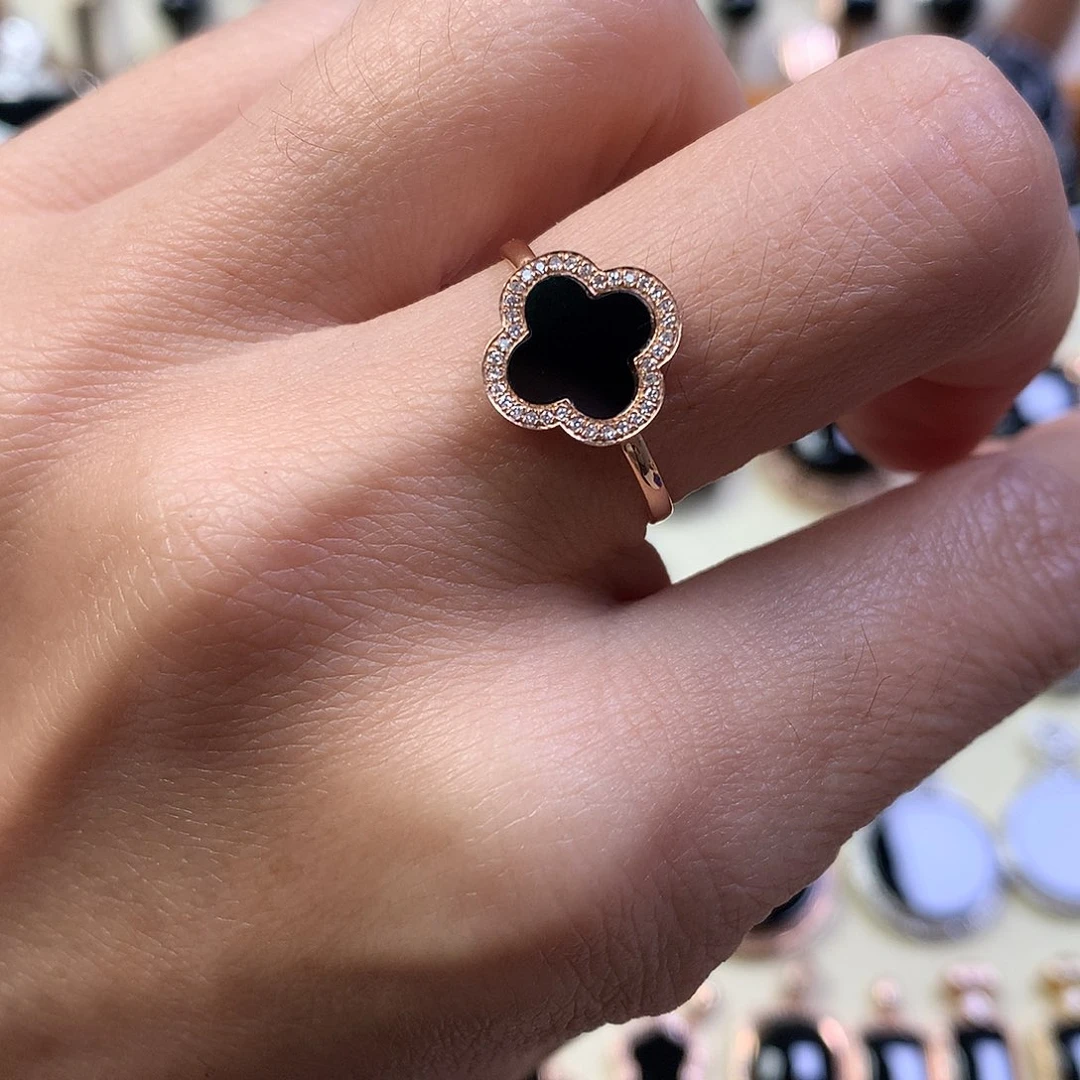 翡翠18K金镶嵌戒指