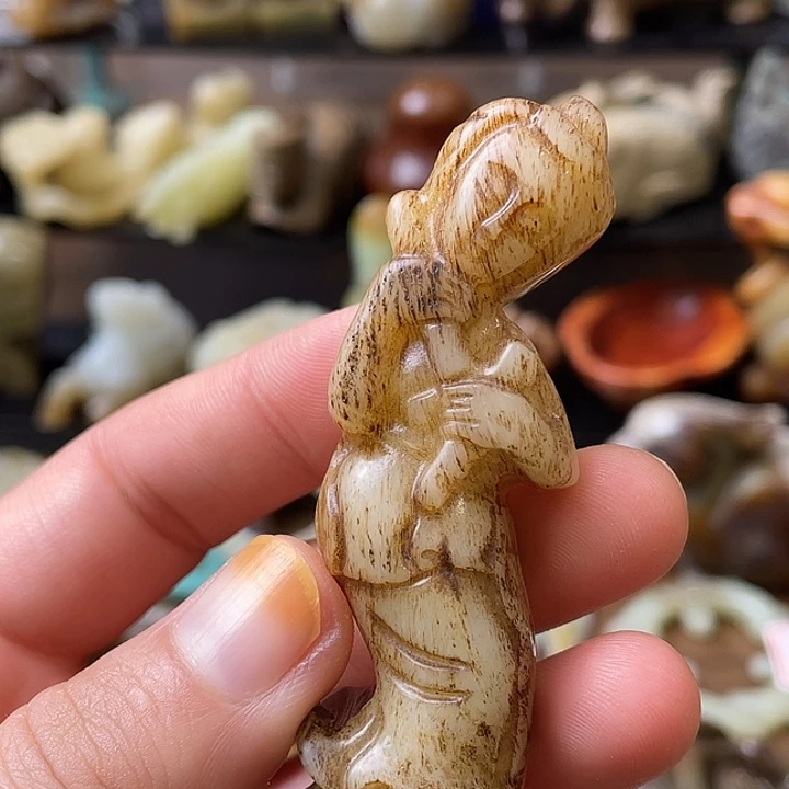 和田玉（糖玉）未镶嵌颈饰