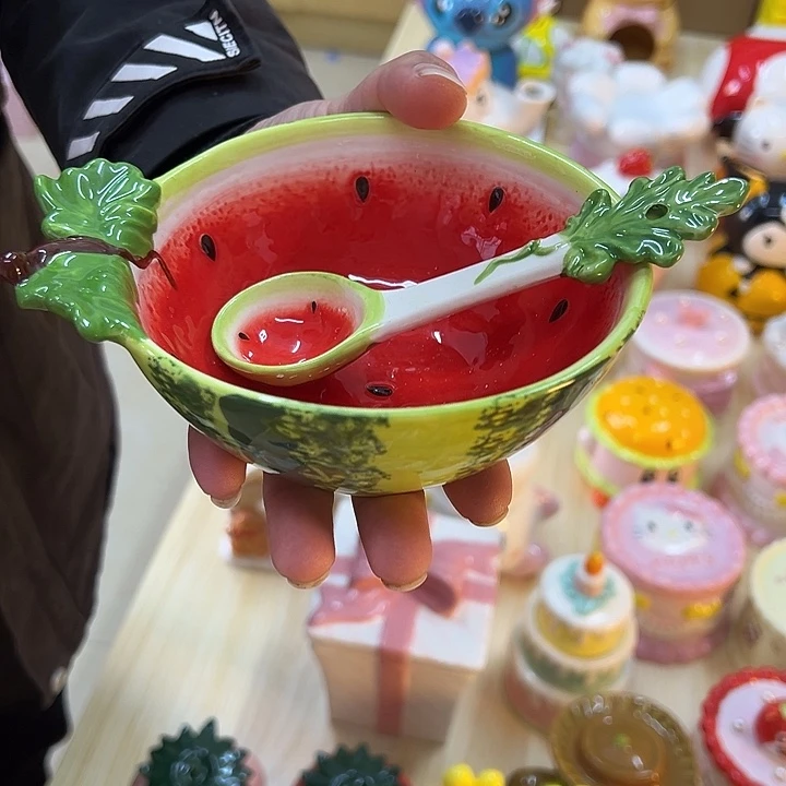 摆件陶瓷等行业的产品出口