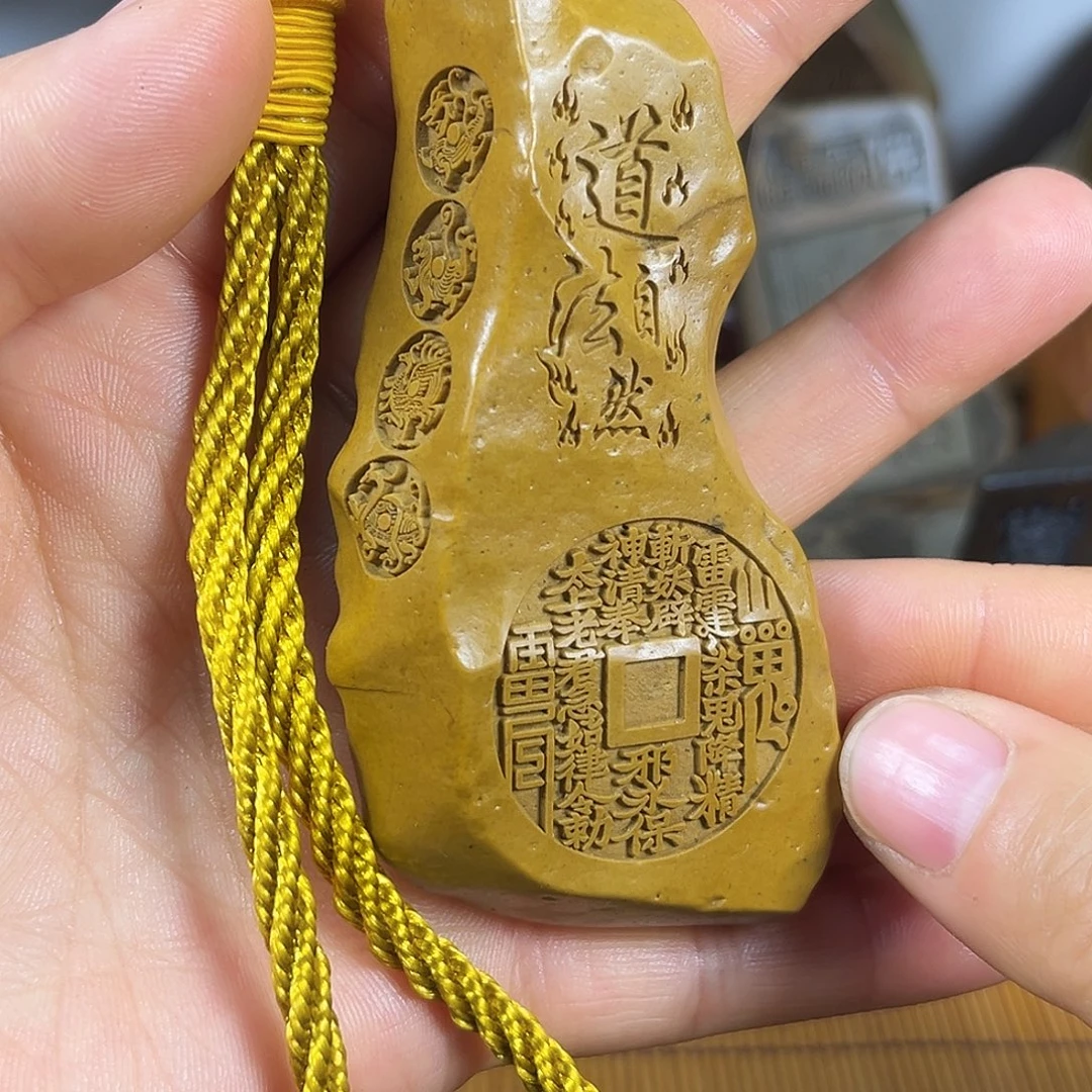 新疆戈壁石原石雕刻14