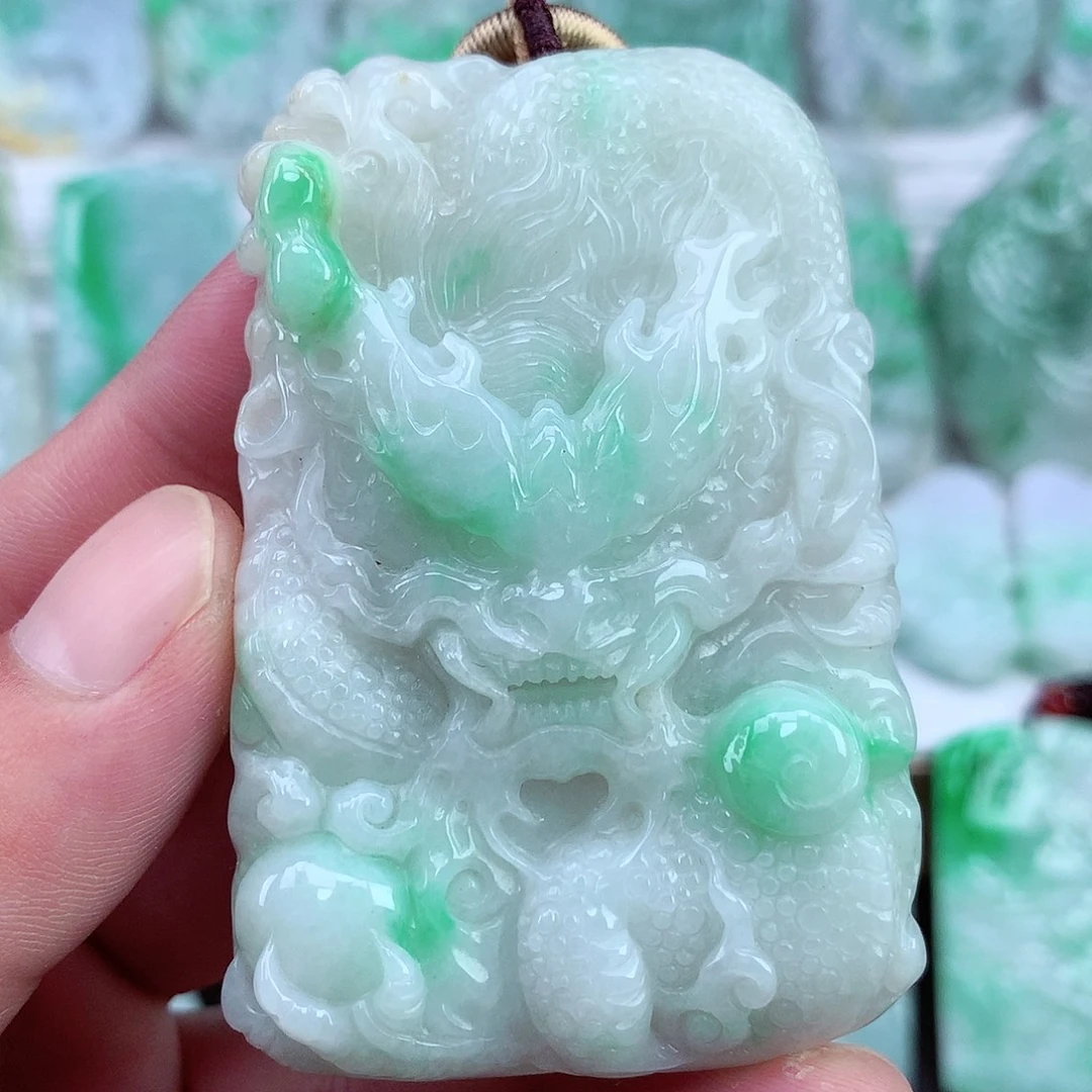 翡翠未镶嵌颈饰翡翠吊坠