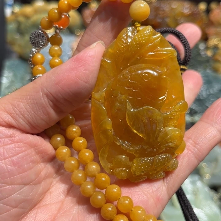 岫玉未镶嵌毛衣链