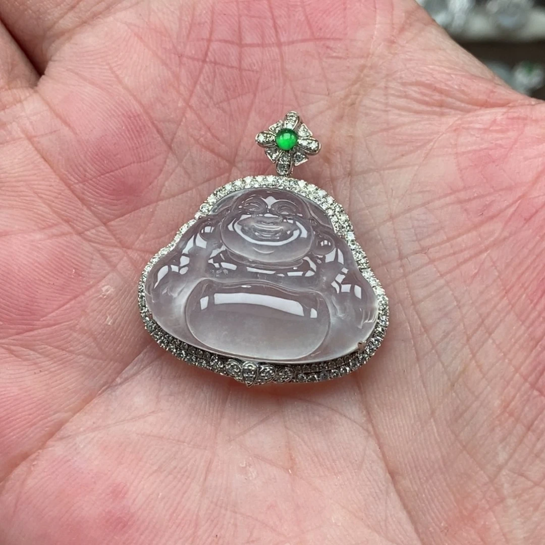 翡翠18K金镶嵌颈饰佛公